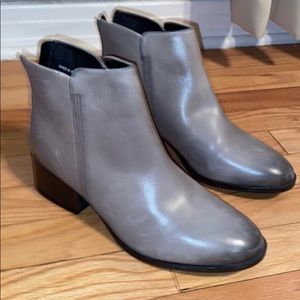 Too small for me! Given to me by someone else.